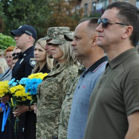 На Сарненщині вшанували пам'ять про українських захисників та захисниць, які віддали життя за нашу свободу і незалежність